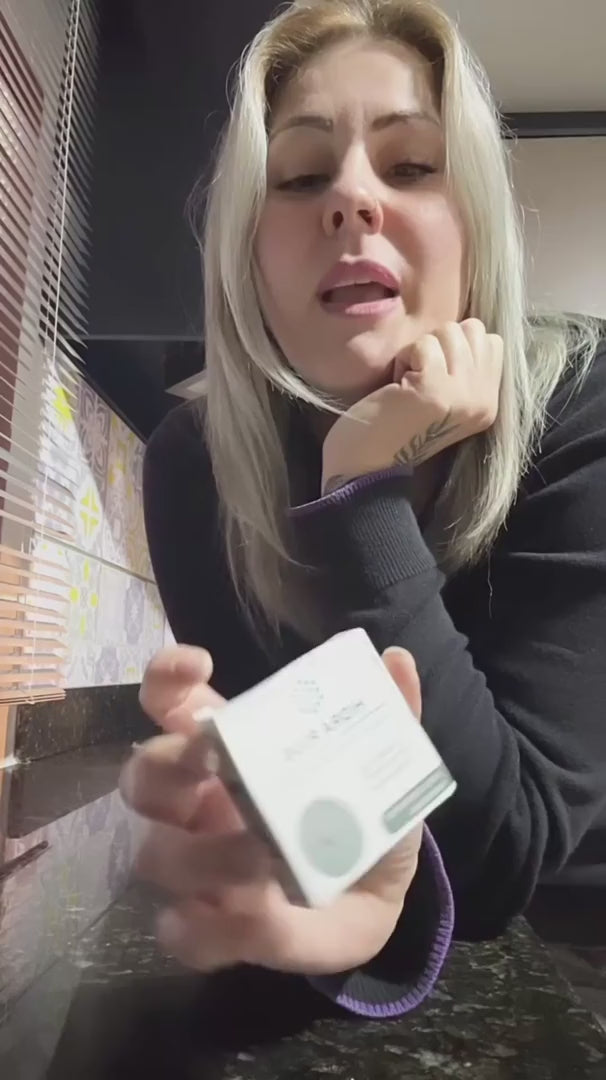 Cliente conta que se achava bem hidratada, mas vivia cansada e indisposta, até conhecer o Hidra Plus e pesquisar sobre qualidade da água.